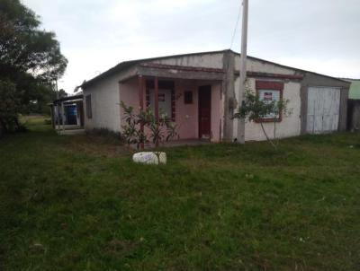 Casa na Praia para Venda, em Santa Vitria do Palmar, bairro Hermenegildo, 2 dormitrios, 1 banheiro, 1 vaga