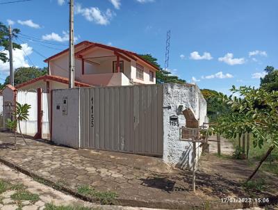 Casa para Locao, em Presidente Venceslau, bairro Centro, 2 dormitrios, 1 banheiro, 1 vaga