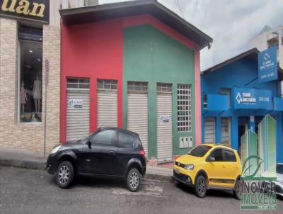 Comercial para Locao, em Barbacena, bairro Centro, 3 banheiros