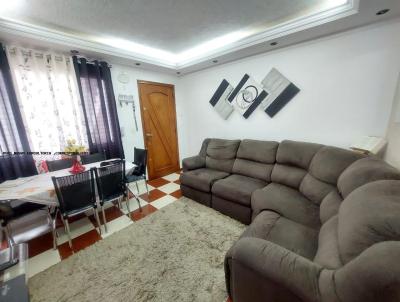 Apartamento para Venda, em Guarulhos, bairro JARDIM ADRIANA, 2 dormitrios, 1 banheiro, 1 vaga