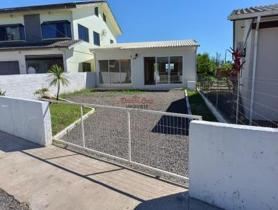 Casa para Venda, em Sombrio, bairro Centro, 2 dormitrios, 1 banheiro