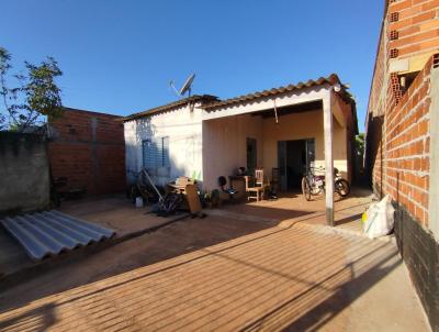 Casa para Venda, em Goinia, bairro Jardim So Jos, 2 dormitrios, 1 banheiro, 2 vagas