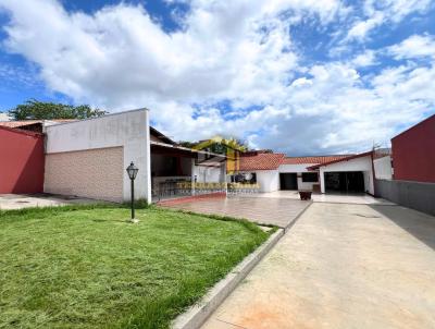 Casa para Venda, em Telmaco Borba, bairro Jardim Monte Carlo, 2 dormitrios, 2 banheiros, 1 sute, 2 vagas