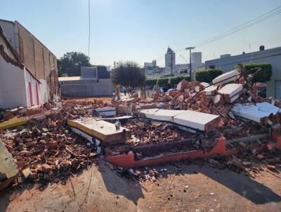 Terreno para Venda, em Umuarama, bairro Centro