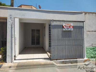 Casa para Venda, em Santo Antnio da Platina, bairro Centro, 6 dormitrios, 4 banheiros, 2 sutes, 2 vagas