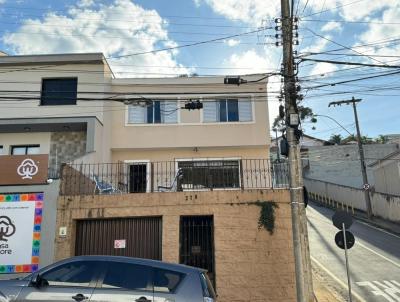 Casa para Venda, em Poos de Caldas, bairro Centro, 3 dormitrios, 2 banheiros, 1 sute, 1 vaga