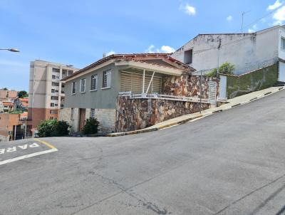 Casa para Venda, em Bragana Paulista, bairro Centro, 3 dormitrios, 3 banheiros, 1 sute, 1 vaga