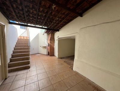 Casa para Locação, em Ribeirão Preto, bairro Jardim Piratininga, 2 dormitórios, 1 banheiro, 1 vaga