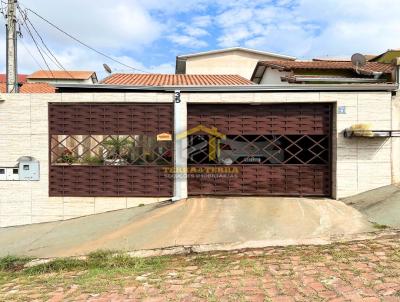 Casa para Venda, em Telmaco Borba, bairro Casa Bella