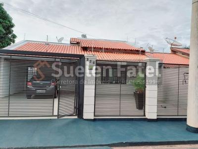 Casa para Venda, em Ourinhos, bairro Jardim Santa F, 3 dormitrios, 3 banheiros, 1 sute