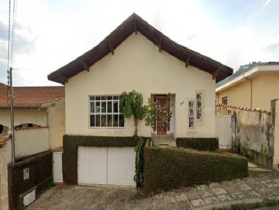 Casa para Venda, em Poos de Caldas, bairro Jardim dos Estados, 3 dormitrios, 2 banheiros, 1 sute, 4 vagas