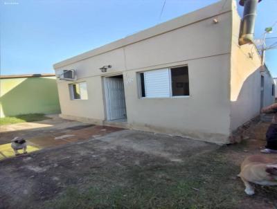 Casa para Venda, em Santana do Livramento, bairro Jardins, 3 dormitrios, 2 banheiros