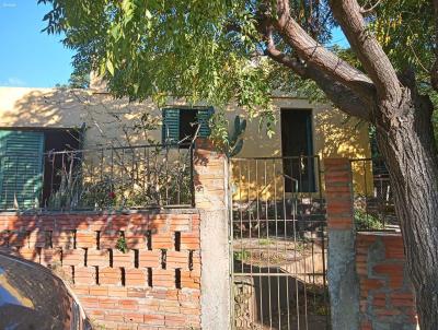 Casa para Venda, em Santana do Livramento, bairro Wilson, 3 dormitrios, 2 banheiros, 1 vaga