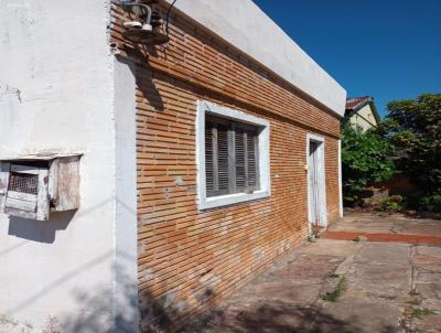 Casa para Venda, em Santana do Livramento, bairro Divisa, 2 dormitrios, 1 banheiro, 1 vaga