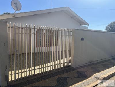 Casa para Venda, em Pirassununga, bairro VILA GUILHERMINA, 3 dormitrios, 2 banheiros, 2 vagas