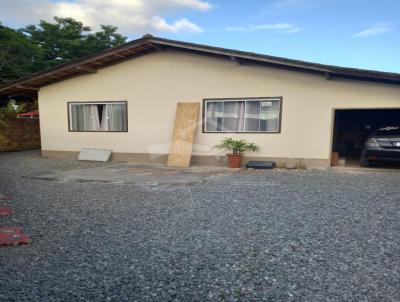 Casa para Venda, em Joinville, bairro Morro do Meio, 6 dormitrios, 3 banheiros, 2 vagas