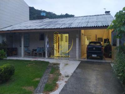 Casa para Venda, em Bombinhas, bairro Jos Amandio, 3 dormitrios, 3 banheiros, 1 sute, 1 vaga