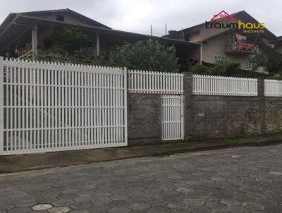 Casa para Venda, em Blumenau, bairro Salto do Norte, 5 dormitrios, 3 banheiros, 4 vagas