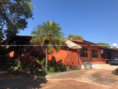 Casa para Venda, em Ponta Por, bairro Centro, 2 dormitrios, 1 banheiro, 1 sute, 1 vaga