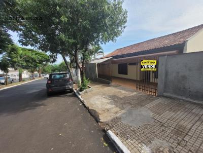 Casa para Venda, em Jacarezinho, bairro CENTRO, 3 dormitrios, 2 banheiros, 1 sute, 2 vagas