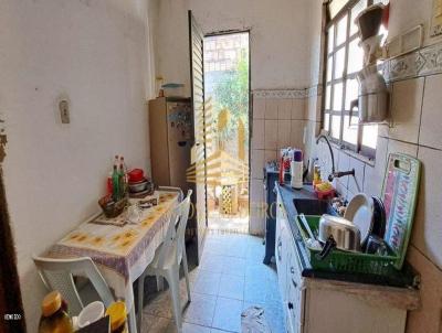 Casa para Venda, em Pouso Alegre, bairro So Joo, 2 dormitrios, 1 banheiro