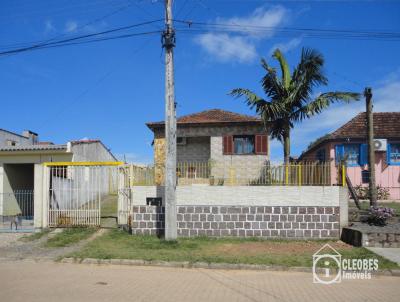 Casa para Venda, em Encruzilhada do Sul, bairro Loteamento do Schuster, 2 dormitrios, 2 banheiros, 1 vaga