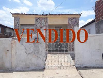 Casa para Venda, em Currais Novos, bairro Jos Bezerra, 2 dormitrios, 1 banheiro, 1 vaga