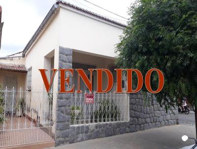 Casa para Venda, em Currais Novos, bairro Centro, 5 dormitrios, 2 banheiros, 2 sutes, 2 vagas