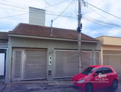 Casa para Venda, em Campo Belo, bairro Vila So Sebastio, 3 dormitrios, 4 banheiros, 1 sute, 1 vaga