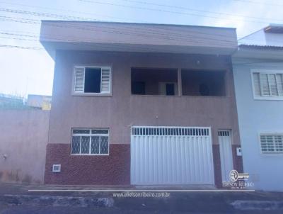 Casa para Venda, em Campo Belo, bairro Jardim Europa, 3 dormitrios, 2 banheiros, 2 vagas