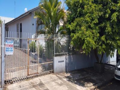 Casa para Venda, em Ubirat, bairro JK, 3 dormitrios, 1 banheiro, 1 sute, 3 vagas