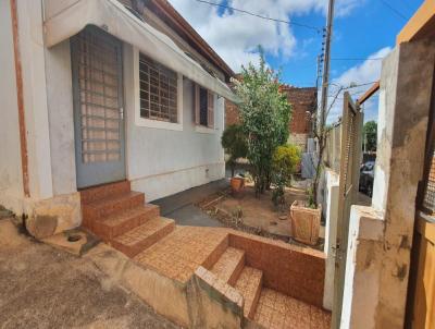 Casa para Venda, em Barretos, bairro REGIO CENTRAL- PRXIMO CENTRO, 4 dormitrios, 3 banheiros, 4 vagas