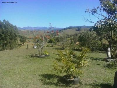 Stio para Venda, em Soledade de Minas, bairro Zona Rural, 1 sute, 2 vagas