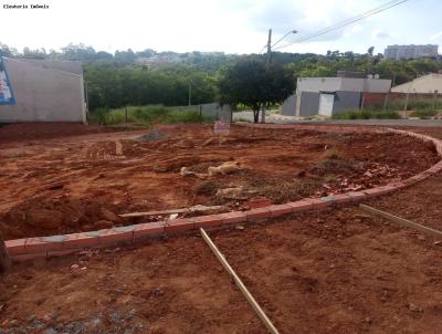 Terreno para Venda, em Tatu, bairro Santa Cruz