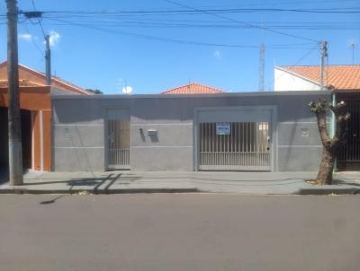 Casa para Locao, em Pereira Barreto, bairro Vila Municipal, 3 dormitrios, 3 banheiros, 1 sute, 2 vagas