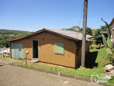 Casa para Venda, em Encruzilhada do Sul, bairro Centro, 3 dormitrios, 1 banheiro, 2 vagas