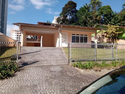 Casa para Venda, em Joinville, bairro Anita Garibaldi, 3 dormitrios, 2 banheiros, 1 sute