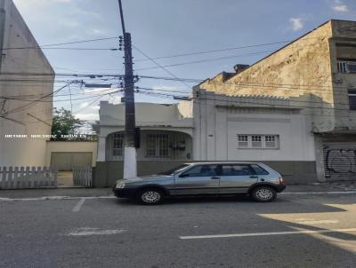 Casa para Locao, em Maca, bairro Centro, 3 dormitrios, 2 banheiros, 3 vagas