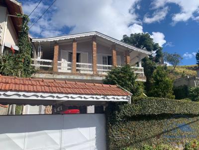 Casa para Venda, em Campos do Jordo, bairro Jardim Marcia, 3 dormitrios, 1 banheiro, 1 sute, 4 vagas