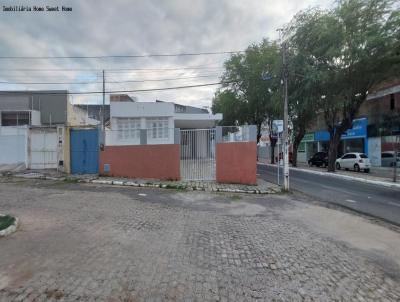 Comercial para Locao, em Patos, bairro Braslia, 3 dormitrios, 2 banheiros, 1 sute