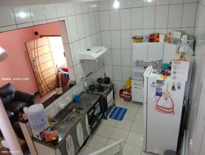 Casa para Venda, em Suzano, bairro Parque Maria Helena, 2 dormitórios, 2 banheiros, 2 vagas