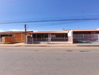 Casa para Locao, em Cceres, bairro Cohab Velha, 2 dormitrios, 2 banheiros, 1 vaga