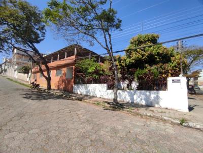 Casa para Venda, em So Loureno, bairro Centro, 4 dormitrios, 1 banheiro, 2 sutes, 2 vagas