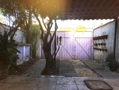 Casa para Venda, em Rio de Janeiro, bairro Campo Grande, 2 dormitrios, 3 banheiros, 2 vagas