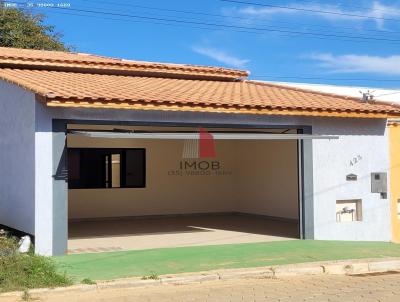 Casa para Venda, em Piranguinho, bairro Centro, 2 dormitrios, 1 banheiro, 1 sute, 2 vagas