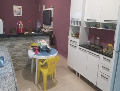 Casa para Venda, em Salto, bairro Jardim Celani, 2 dormit�rios, 2 banheiros, 2 vagas