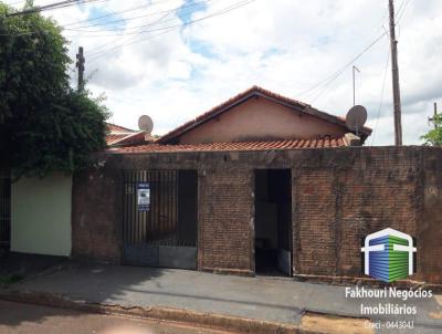 Casa para Venda, em Ourinhos, bairro Jardim Industrial, 3 dormitrios, 1 banheiro, 2 vagas