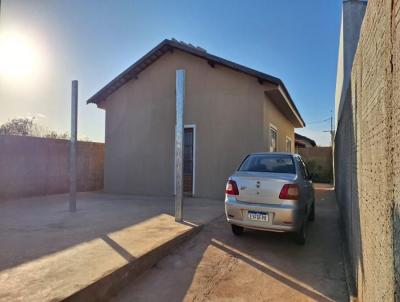 Casas 2 Quartos para Venda, em , bairro Nova Itpolis, 2 dormitrios