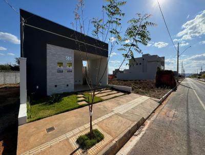 Casa para Venda, em Montes Claros, bairro Jardim Primavera, 3 dormitrios, 3 banheiros, 1 sute, 3 vagas