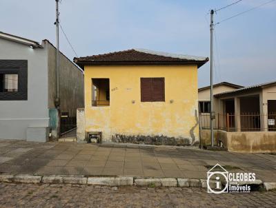 Casa para Venda, em Encruzilhada do Sul, bairro Centro, 2 dormitrios, 1 banheiro